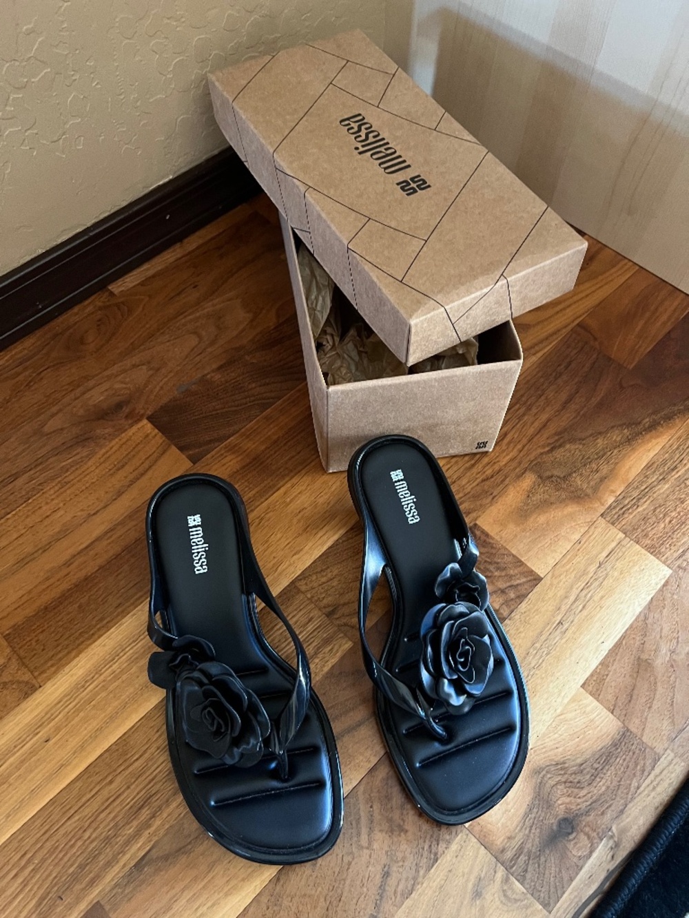 Melissa kitty sandals 7
